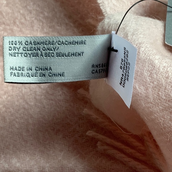 SET OF NORDSTROM RACK 100% CASHMERE Scarf and Hat In PINK CHINTZ OS NWT STUNNING - Picture 7 of 16